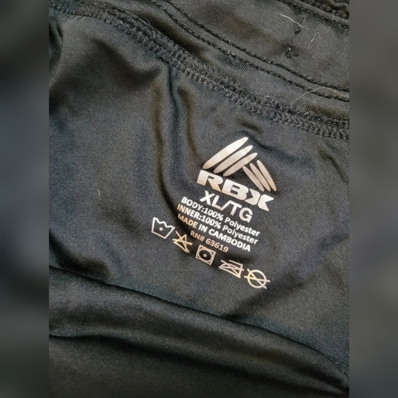 FREE W BUNDLE RBX workout shorts with hidden pocket - Picture 5 of 11